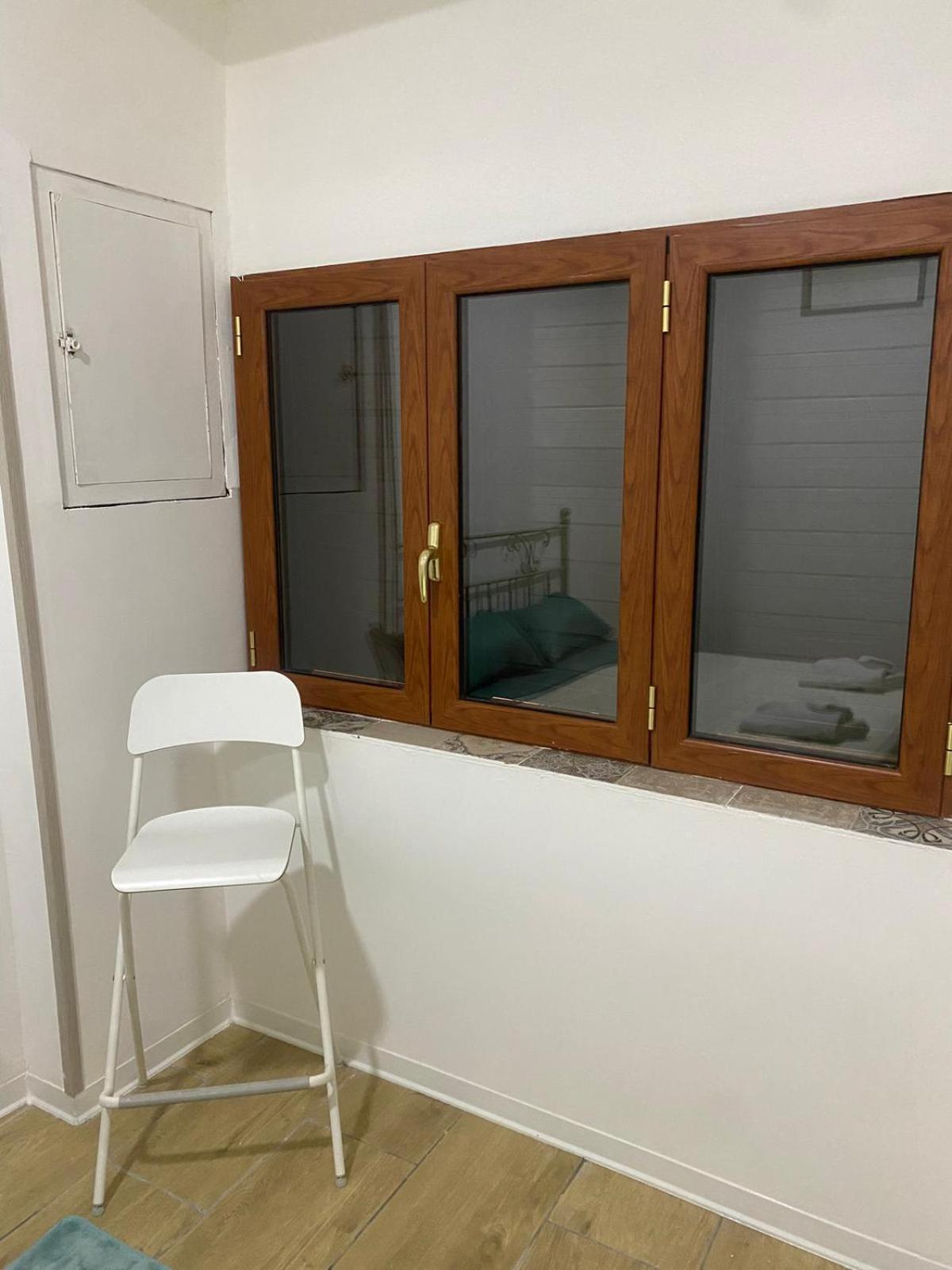 Home Rebecca نابولي المظهر الخارجي الصورة